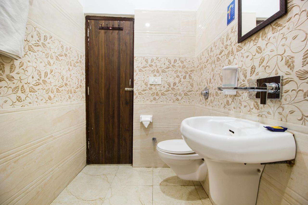 אמריצר Fabhotel Royal Villa Hussainpura Chowk מראה חיצוני תמונה