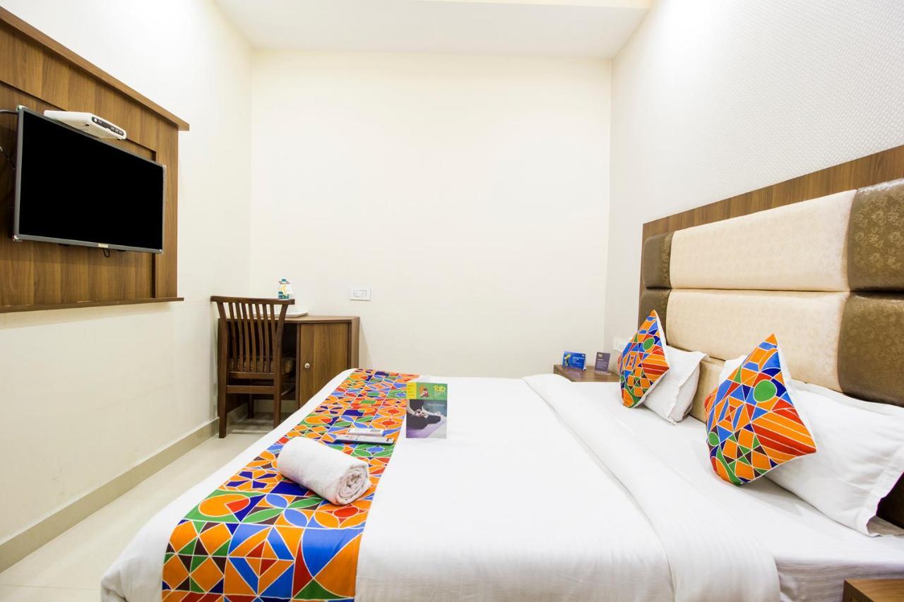 אמריצר Fabhotel Royal Villa Hussainpura Chowk מראה חיצוני תמונה