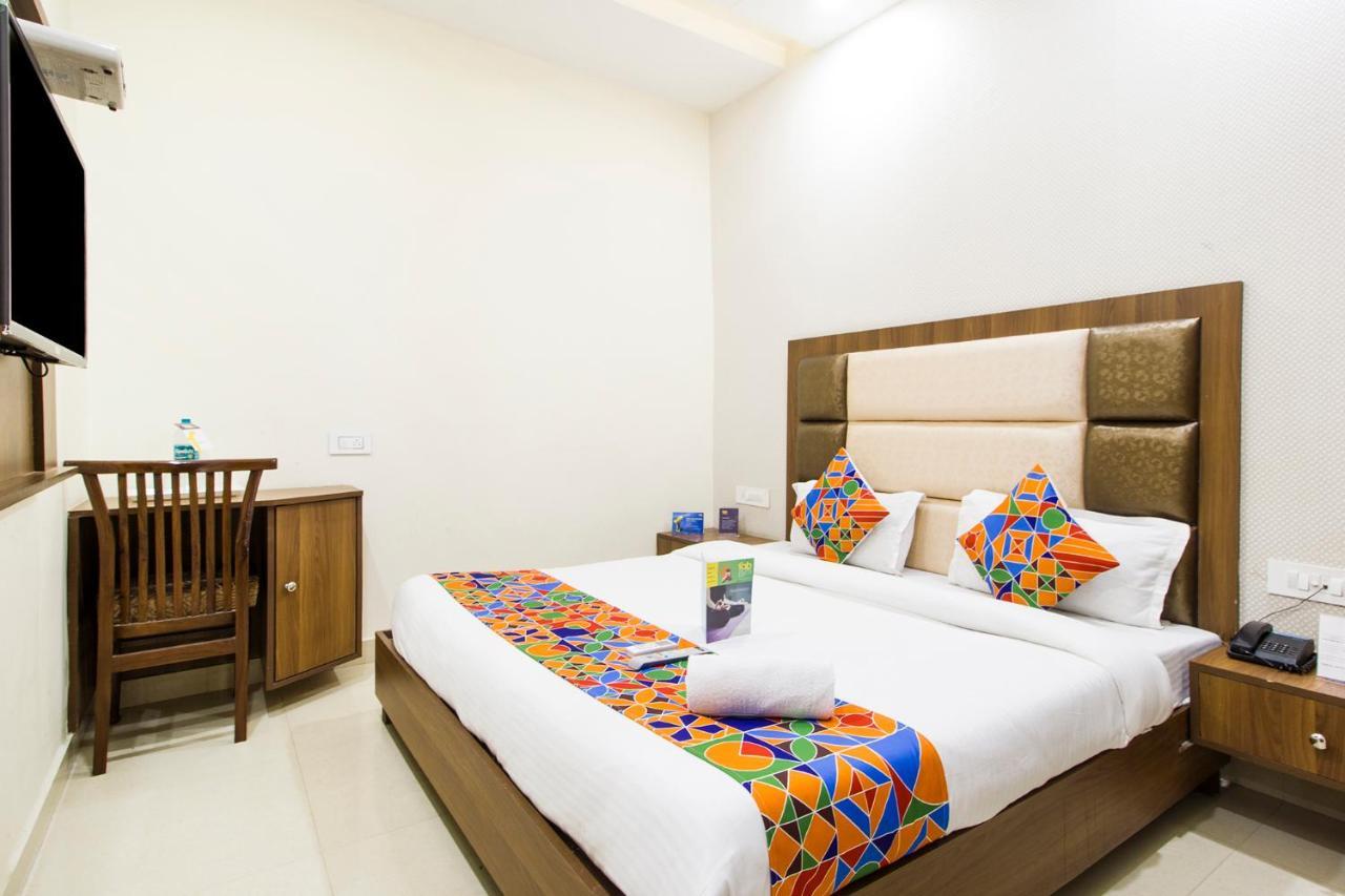אמריצר Fabhotel Royal Villa Hussainpura Chowk מראה חיצוני תמונה